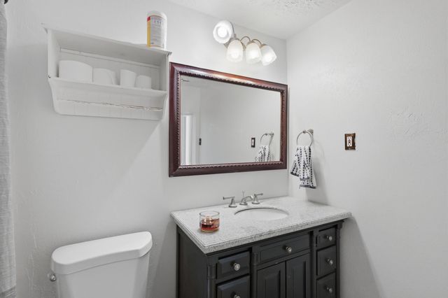 2671 Highway 47, Los Lunas, NM 87031