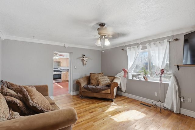 2671 Highway 47, Los Lunas, NM 87031