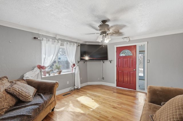 2671 Highway 47, Los Lunas, NM 87031