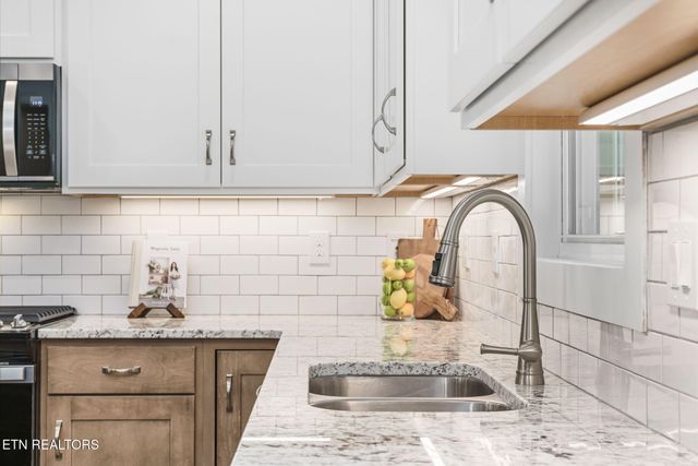 149 Dalefield Loop, Crossville, TN 38558