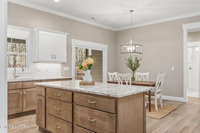 149 Dalefield Loop, Crossville, TN 38558