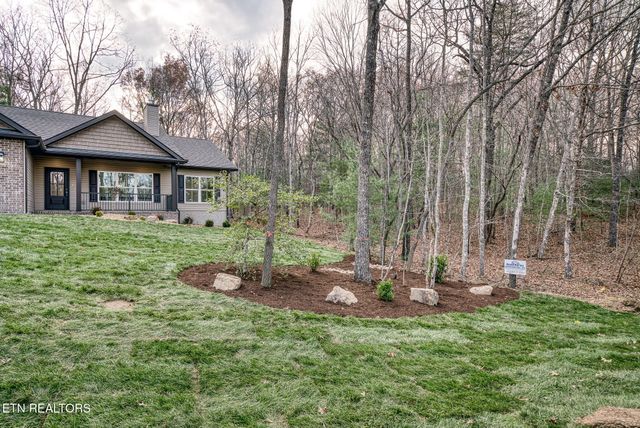 149 Dalefield Loop, Crossville, TN 38558