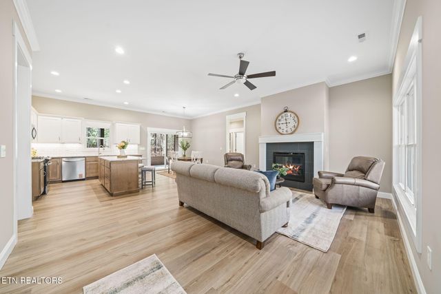 149 Dalefield Loop, Crossville, TN 38558