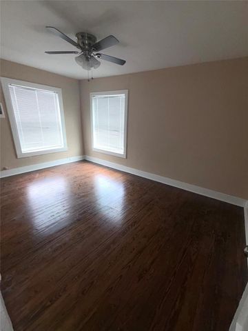 7018 Avenue F 3, Houston, TX 77011