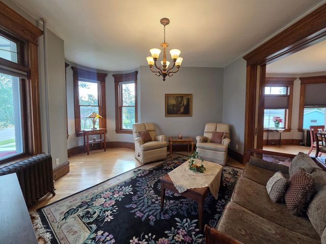 21 3rd Street E, Ada, MN 56510