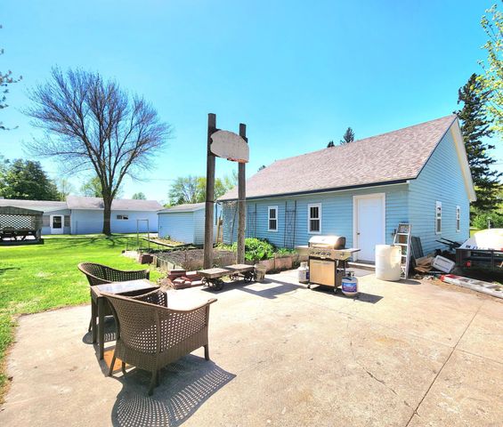 21 3rd Street E, Ada, MN 56510