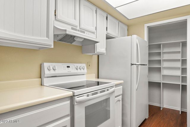 16635 N Cave Creek Road Unit 112, Phoenix, AZ 85032