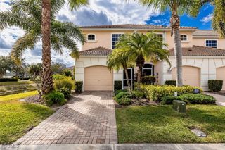 1338 Weeping Willow CT, Cape Coral, FL 33909