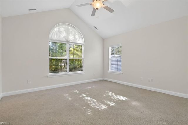 103 Stadium VW, Yorktown, VA 23690