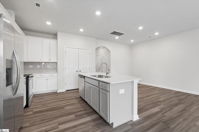 303 E Compass Way, Easley, SC 29640