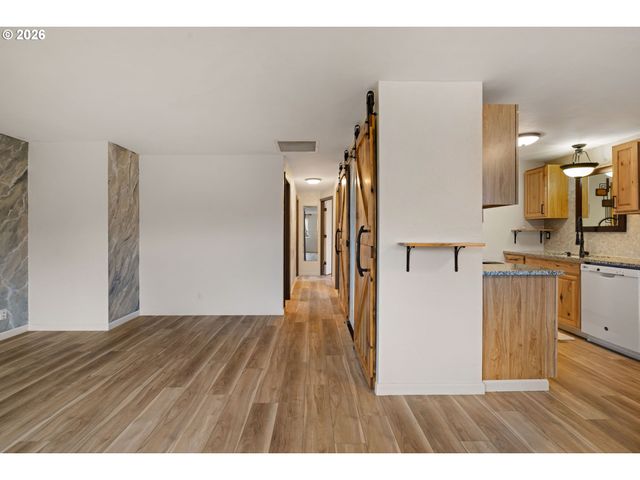 1519 TANEY St, Eugene, OR 97402