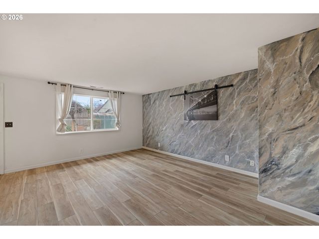 1519 TANEY St, Eugene, OR 97402