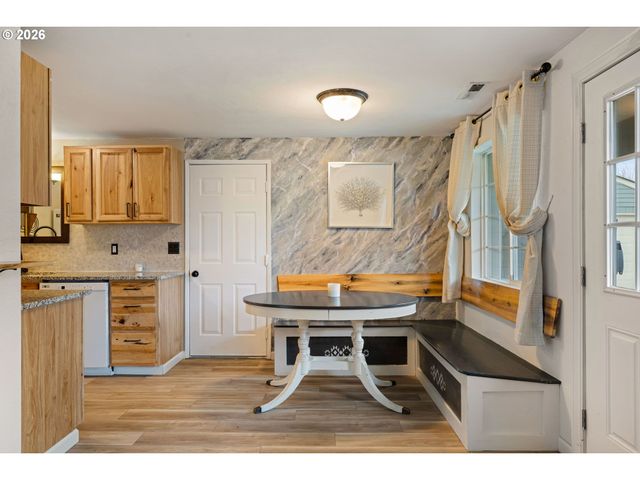 1519 TANEY St, Eugene, OR 97402