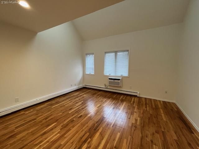 42 Sintsink Drive E 4, Port Washington, NY 11050