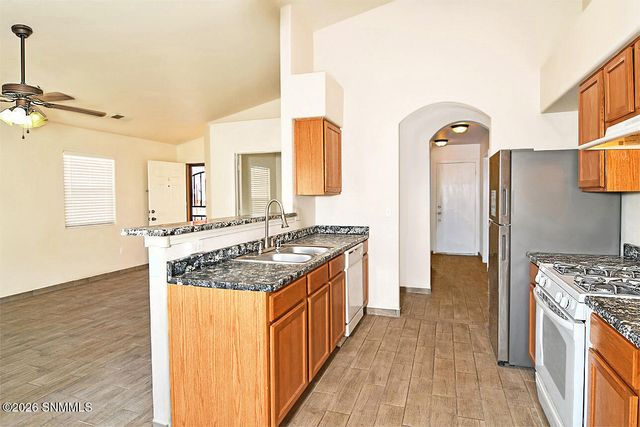 5779 E Mesa Avenue, Las Cruces, NM 88012