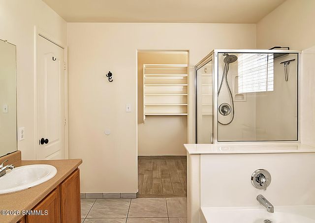 5779 E Mesa Avenue, Las Cruces, NM 88012