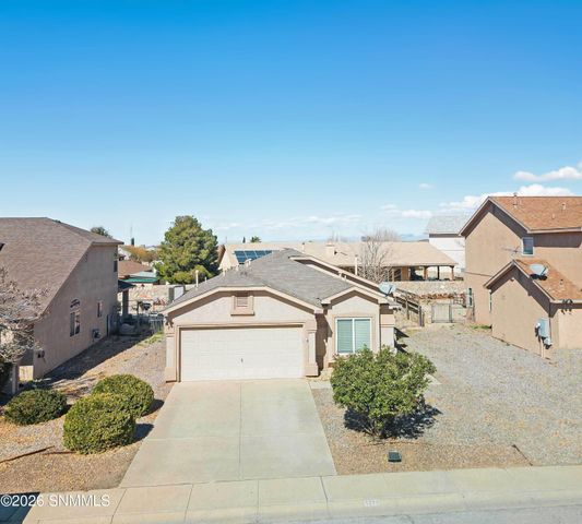 5779 E Mesa Avenue, Las Cruces, NM 88012
