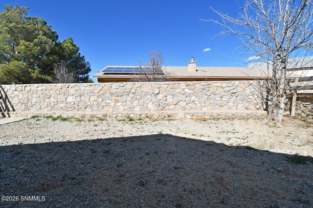 5779 E Mesa Avenue, Las Cruces, NM 88012