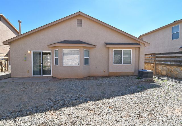 5779 E Mesa Avenue, Las Cruces, NM 88012