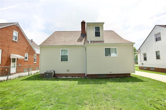 21001 Wilmore Avenue, Euclid, OH 44123