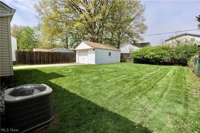 21001 Wilmore Avenue, Euclid, OH 44123