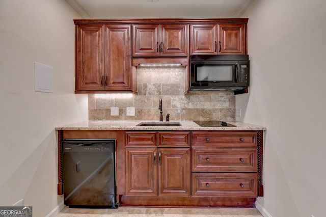 6895 Buckingham Circle, Cumming, GA 30040