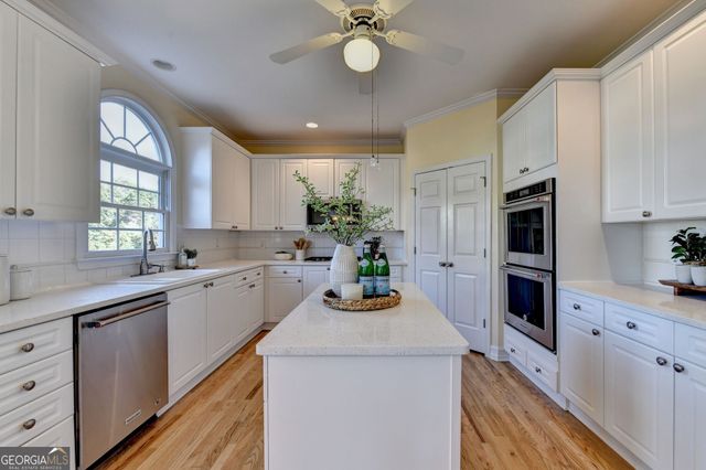 6895 Buckingham Circle, Cumming, GA 30040