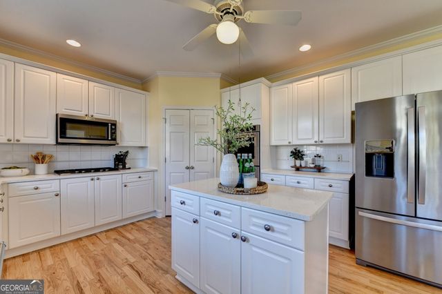 6895 Buckingham Circle, Cumming, GA 30040