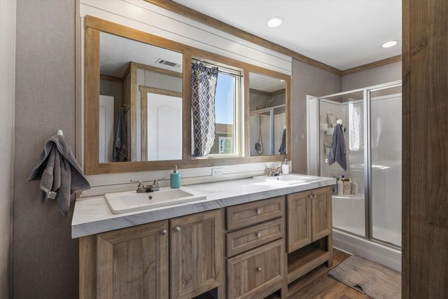 121 TWIN VIEW Lane, Princeton, TX 75407