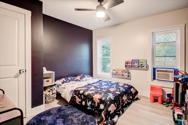 1103 Bluebonnet DR, Cedar Park, TX 78613