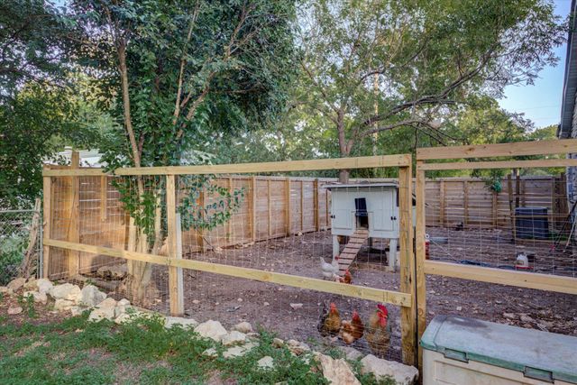 1103 Bluebonnet DR, Cedar Park, TX 78613