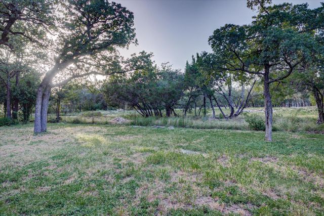 1103 Bluebonnet DR, Cedar Park, TX 78613