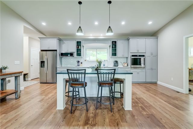 4338 State Route 90, Springport, NY 13160