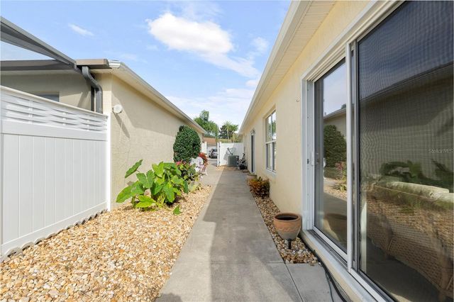 2852 LEICESTER TERRACE, The Villages, FL 32162