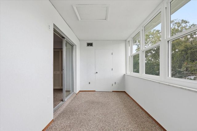 1001 77TH AVENUE N 307, St Petersburg, FL 33702