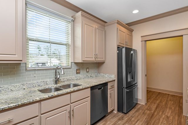 100 Sugarberry, Dothan, AL 36301