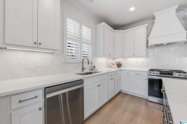 1157 CLIFTON ROAD, Hoover, AL 35244