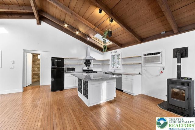 2329 Cramer Court, Lehman Twp, PA 18324