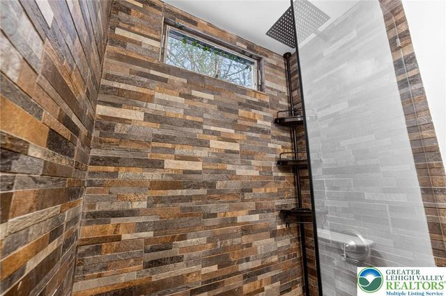 2329 Cramer Court, Lehman Twp, PA 18324