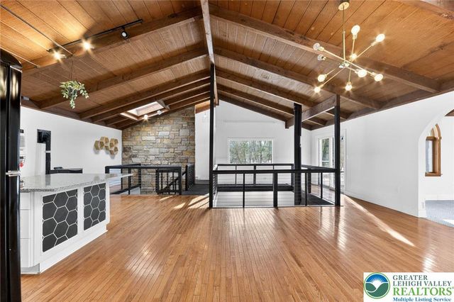 2329 Cramer Court, Lehman Twp, PA 18324