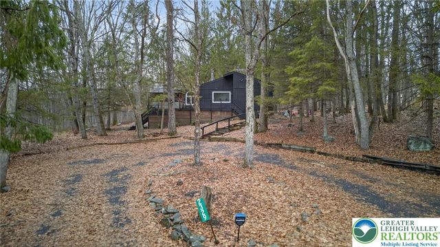 2329 Cramer Court, Lehman Twp, PA 18324