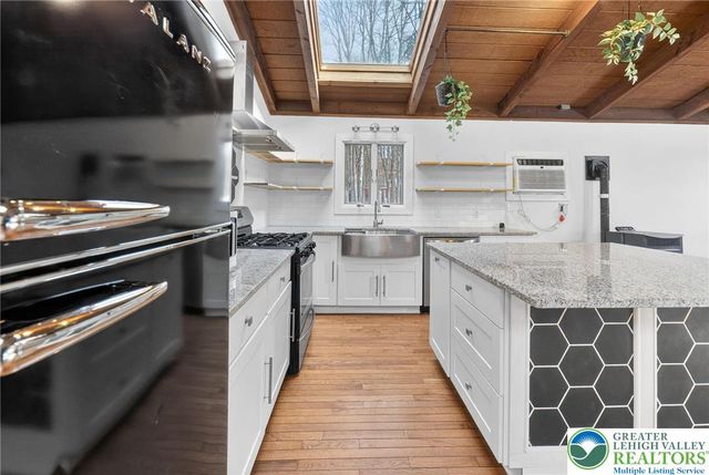 2329 Cramer Court, Lehman Twp, PA 18324