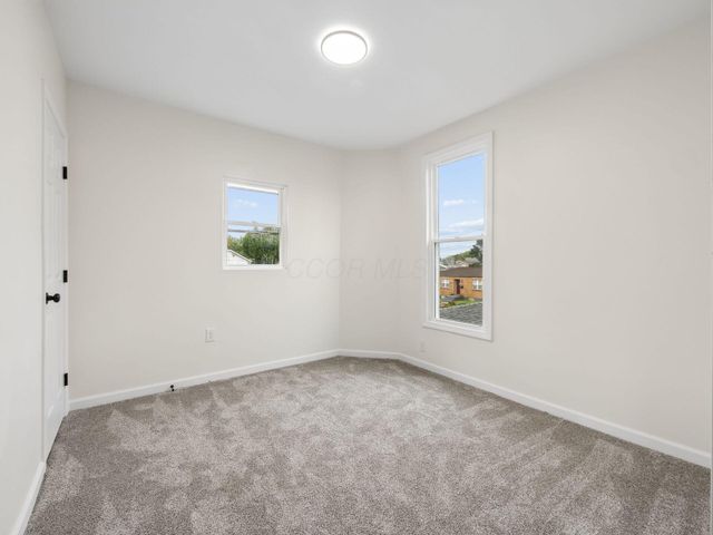 180 E Morrill Avenue, Columbus, OH 43207
