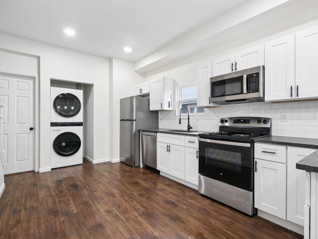 180 E Morrill Avenue, Columbus, OH 43207
