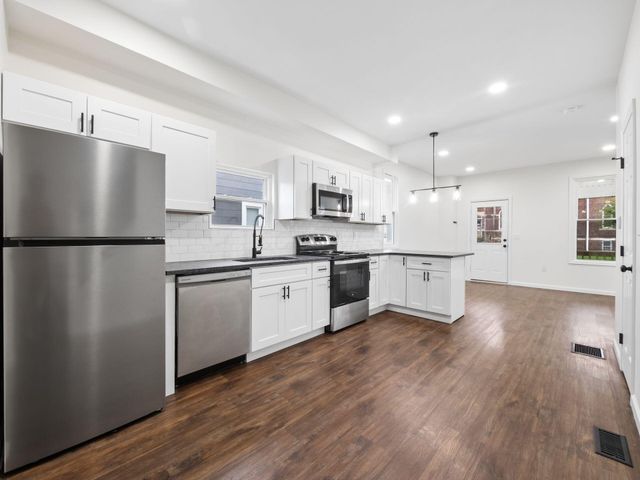 180 E Morrill Avenue, Columbus, OH 43207