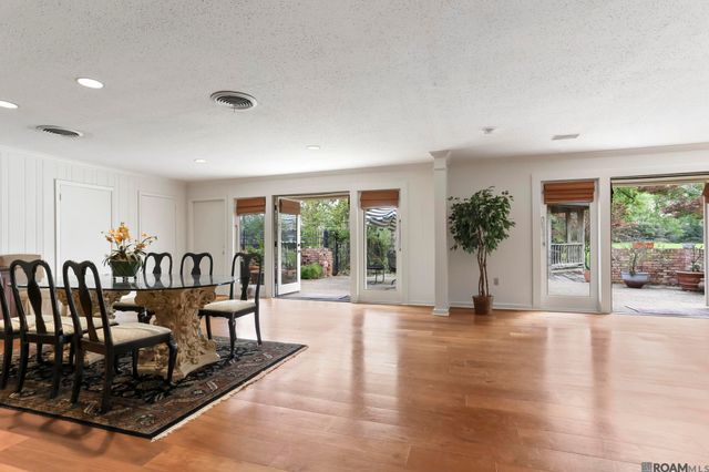 9765 Barringer Foreman Rd, Saint George, LA 70809