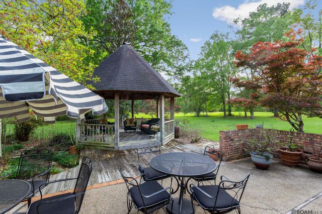 9765 Barringer Foreman Rd, Saint George, LA 70809