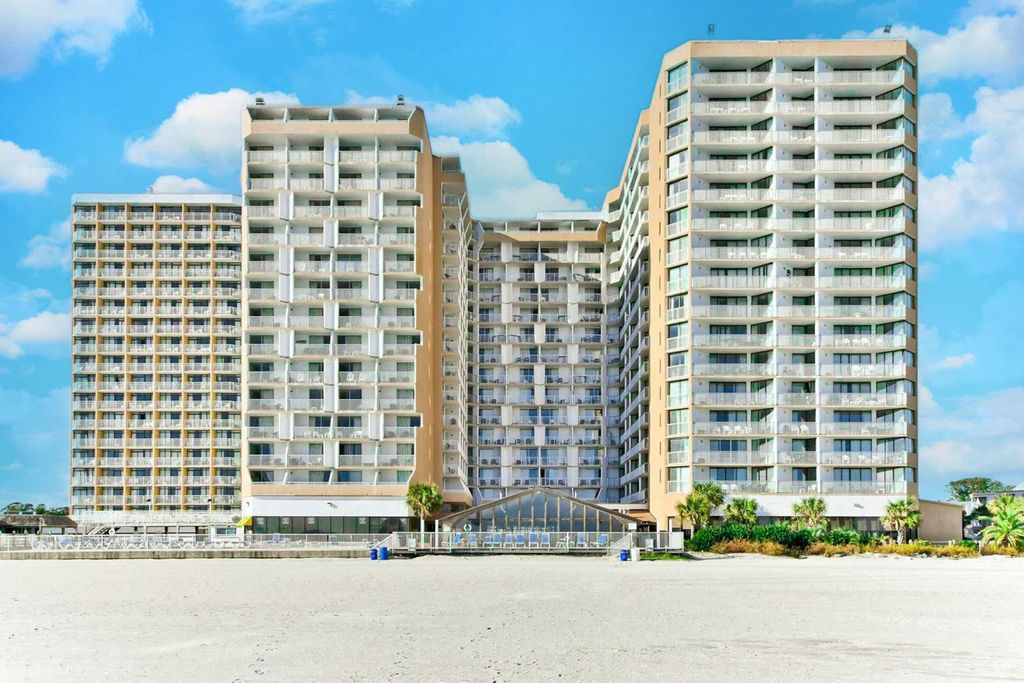 9550 Shore Dr. # 820, Myrtle Beach, SC 29572 — exterior