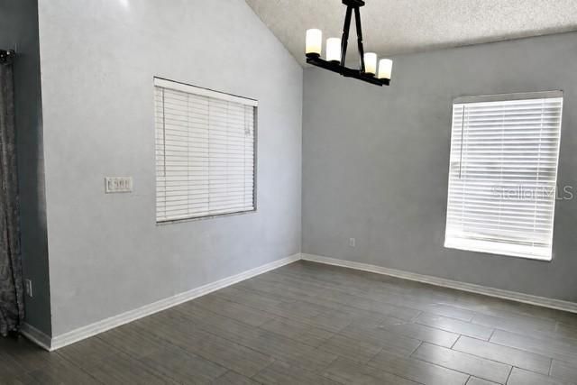 382 MOFFAT LOOP, Oviedo, FL 32765