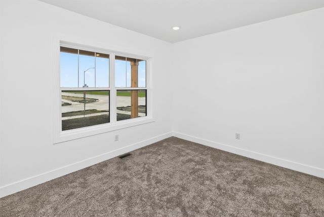 1092 SW Cattail Road, Grimes, IA 50111